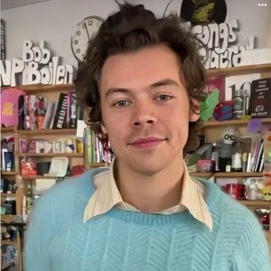 Meet your Posher, Emily